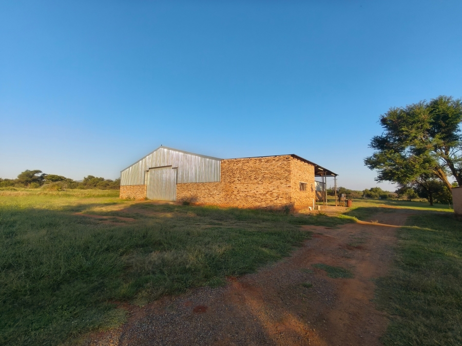4 Bedroom Property for Sale in Rustenburg Rural North West